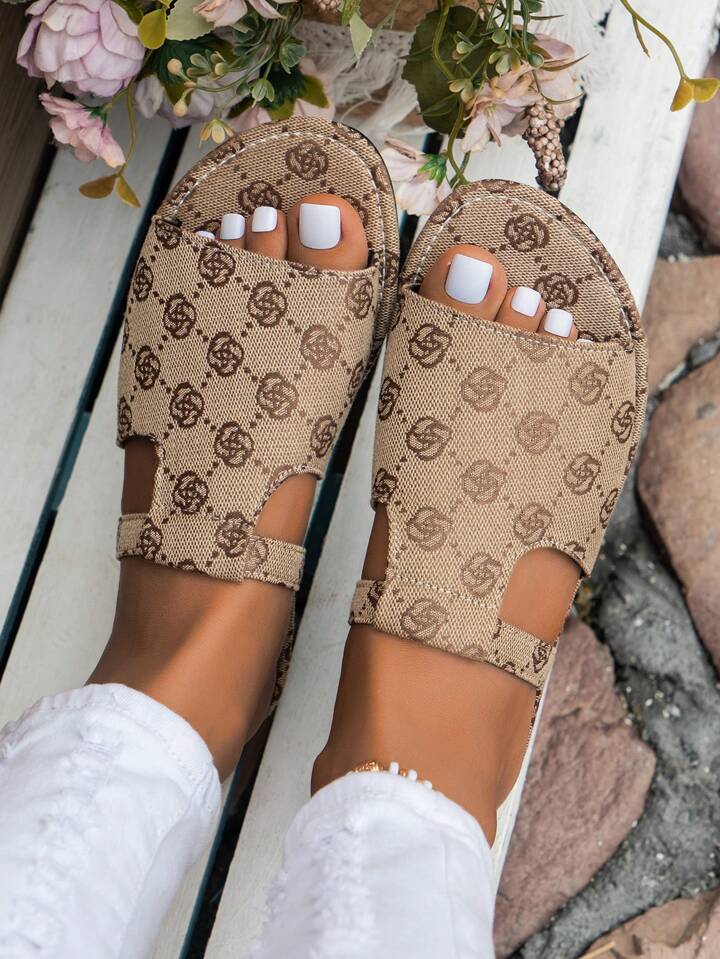 WOMEN SUMMER SANDALS