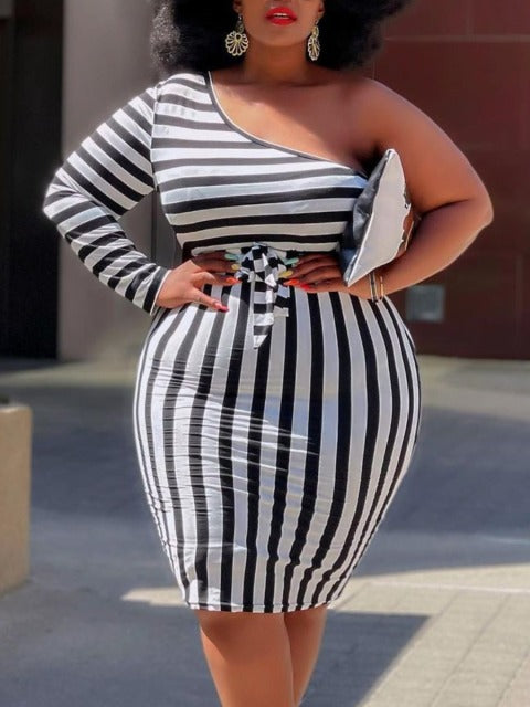 WOMEN PLUS SIZE OFF SHOULDER DRESS