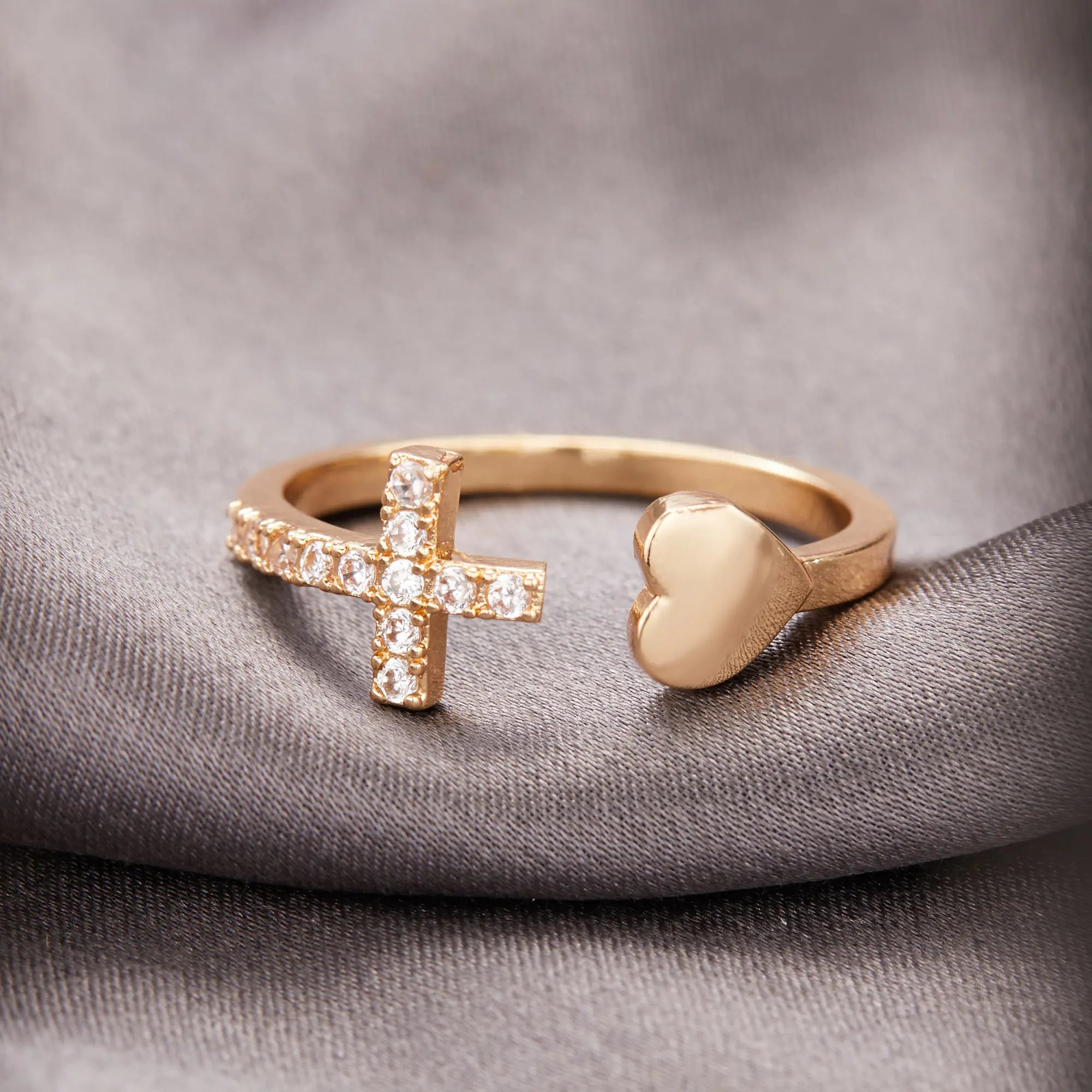 Zircon Cross With Heart Rings For Women