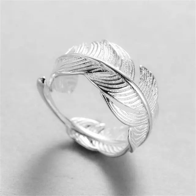 Personality Retro Silver Plated Love Hug Rings For Women